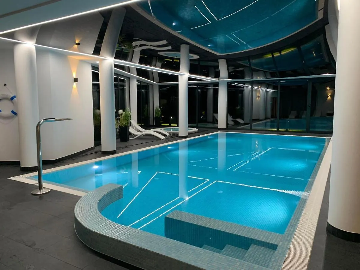 아파트 Westin House Resort Apartementy Premium 코워브제크